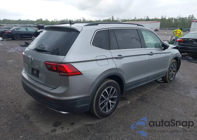 3VV3B7AX7KM194376: 42183541