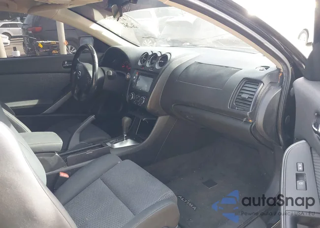 1N4AL24E59C126529: 42183636