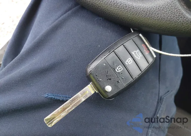 KNDPM3AC3J7452823: 42183715