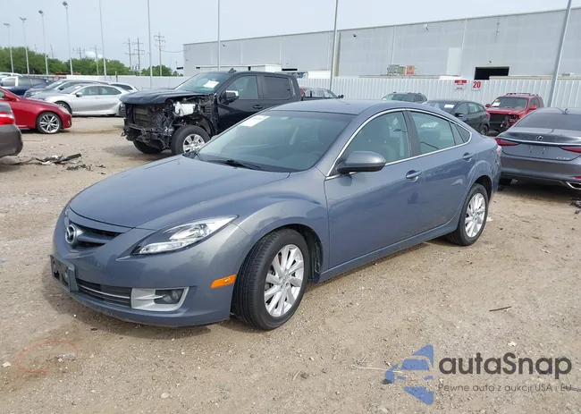 1YVHZ8CH5B5M26825: 42183762