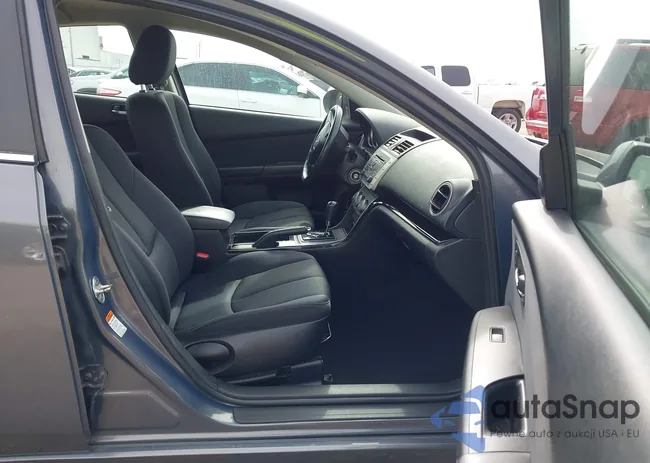 1YVHZ8CH5B5M26825: 42183762