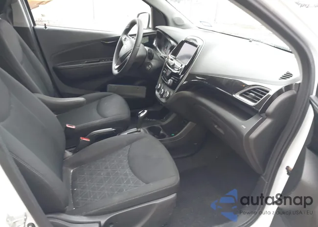 KL8CD6SA5MC748721: 42183835