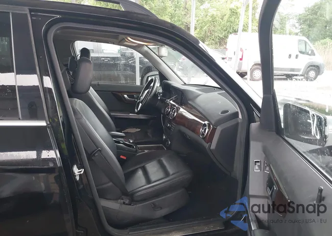 WDCGG5HB4DG143358: 42183842