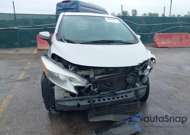 3N1CE2CP9FL406960: 42183853