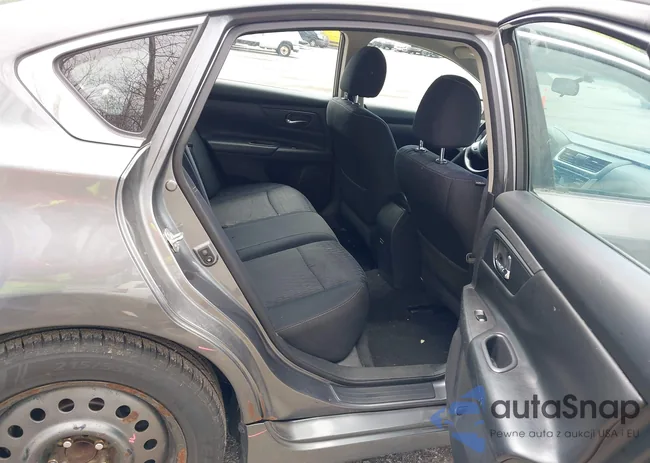 1N4AL3AP9JC220140: 42183961