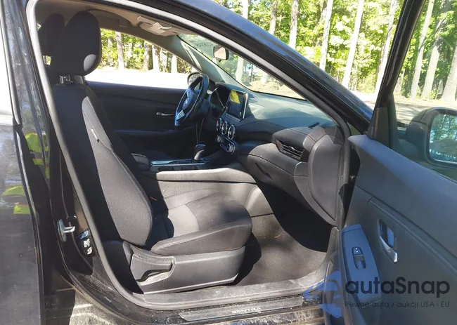 3N1AB8CV5LY233194: 42183145