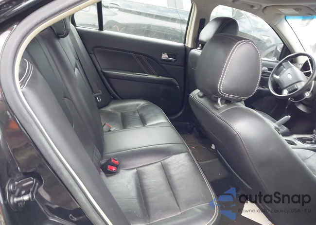 3FAHP0KC1CR353203: 42183175