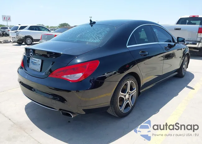 WDDSJ4EB3EN043058: 42183317