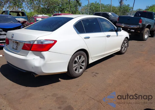 1HGCR2F37DA030081: 42184618