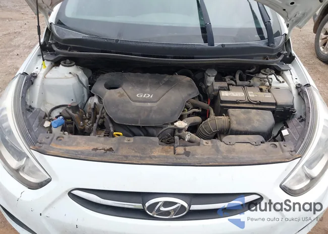 KMHCT4AE4FU824652: 42184653