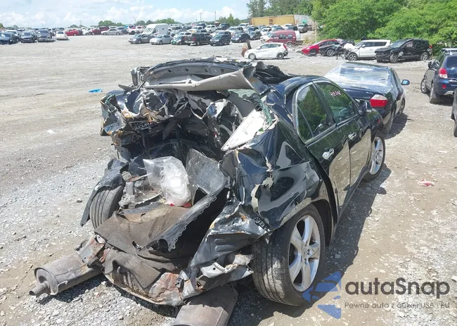 JH4CU26679C009216: 42184853