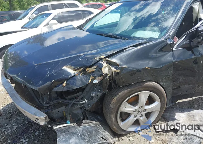 JH4CU26679C009216: 42184853