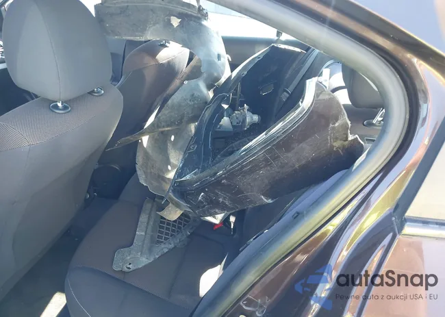 1G1PC5SB9F7198152: 42184947