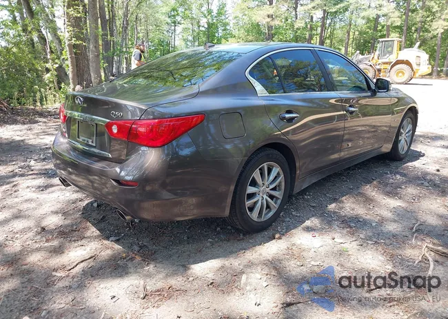 JN1BV7AR3EM701618: 42184181