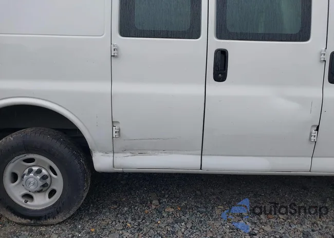 1GCWGFBA1E1210672: 42184397