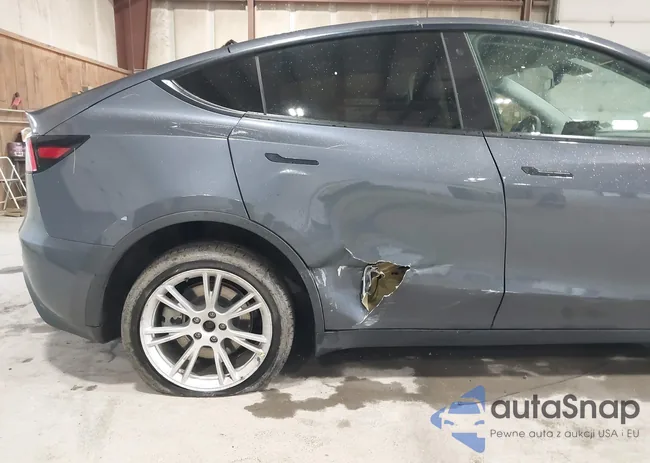 5YJYGDEE2MF121792: 42185505