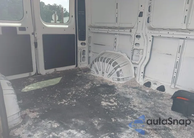 3C6TRVNG3HE517759: 42185271