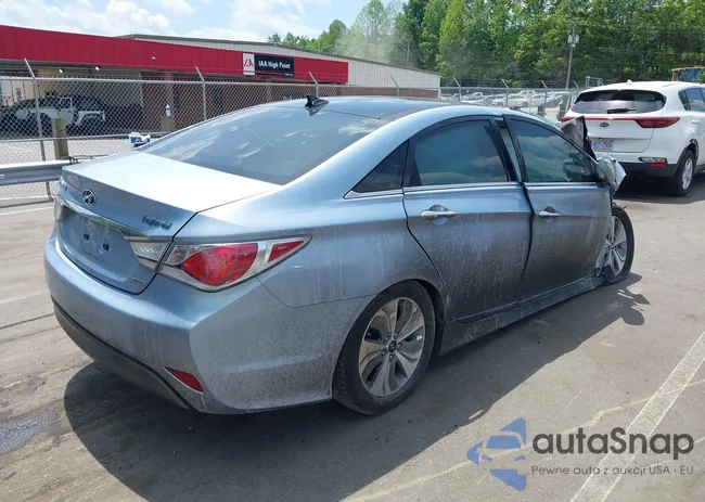 KMHEC4A42FA131984: 42186440