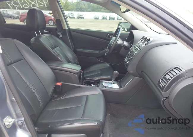 1N4AL2APXCC127687: 42186929