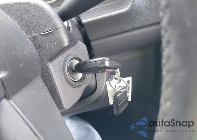 1C4PJMAK9CW126443: 42187016