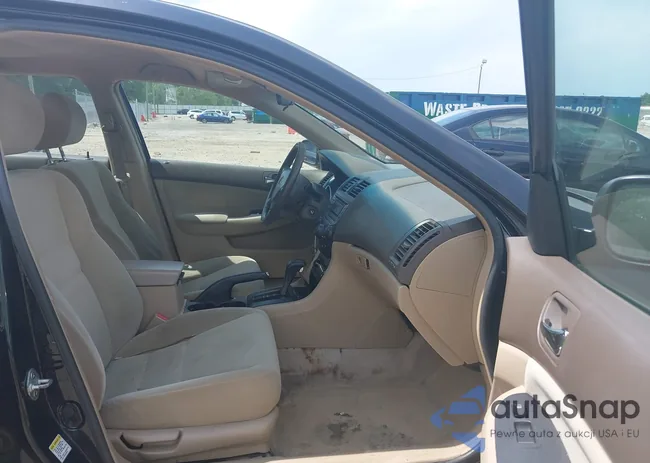 1HGCM56477A016436: 42186107