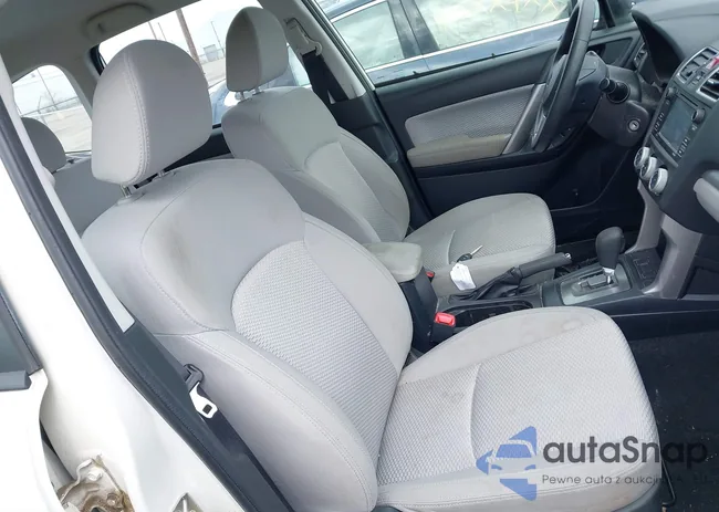 JF2SJABC0HH811069: 42186371