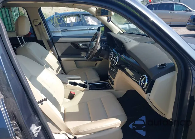 WDCGG8JB7FG441353: 42186381