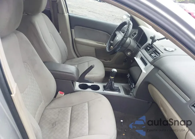 3FAHP0HAXAR275460: 42187675