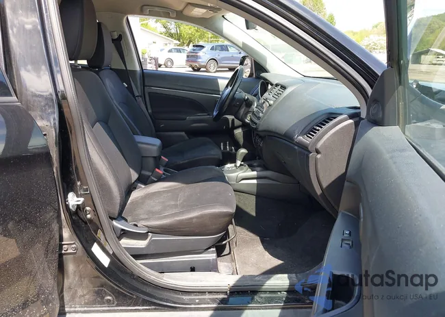 4A4AR3AW3FE034579: 42187739