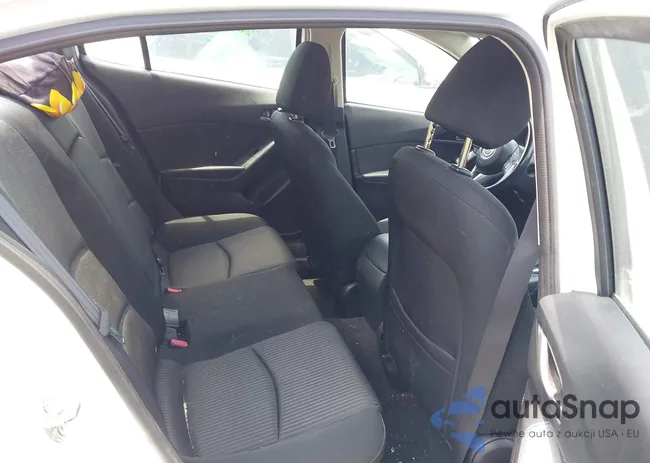 JM1BM1U76G1324584: 42187786