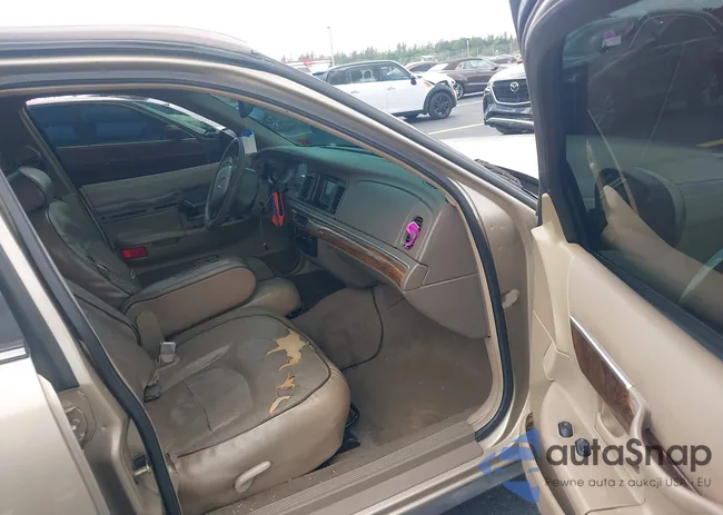 2MEFM75W7XX665959: 42187818