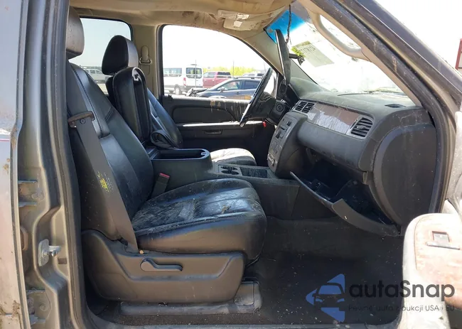 1GNFK16317R183420: 42187172