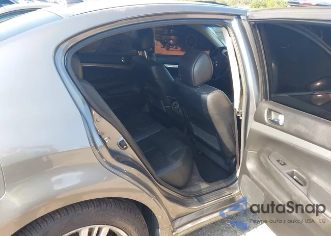 JN1CV6AP7DM303596: 42187196