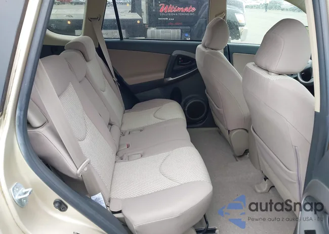 JTMBD33V686065997: 42187336