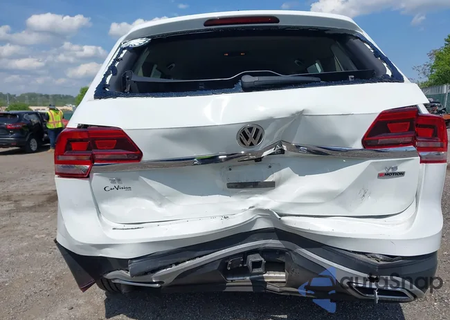 1V2UR2CAXKC539779: 42188614