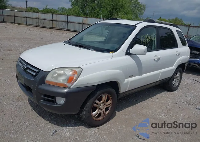 KNDJE723867146717: 42188765