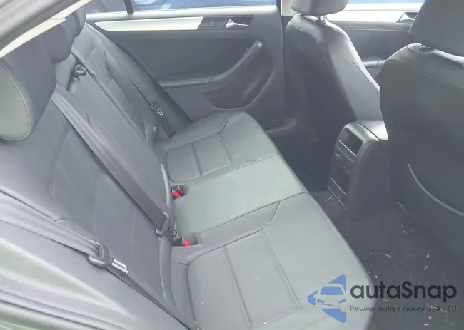 3VWLL7AJ4BM117694: 42188964