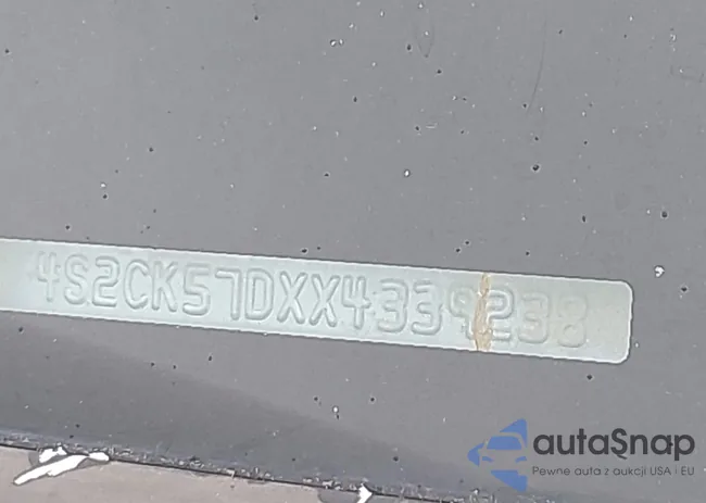 4S2CK57DXX4339238: 42188035