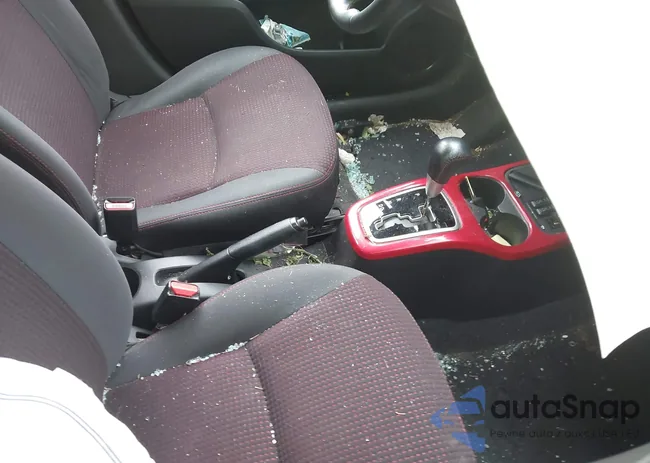 ML32A5HJ6KH004755: 42188147