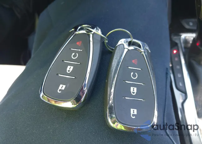 KL79MVSL3PB068482: 42188376