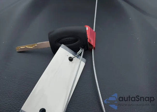 1FADP3F23FL365910: 42188394