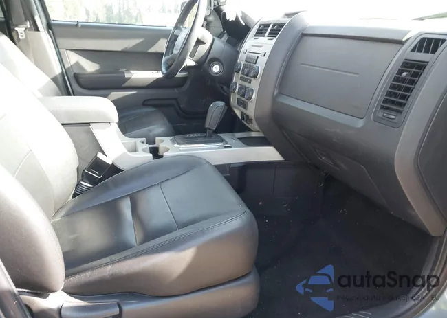 1FMCU9DG1BKA68288: 42189502