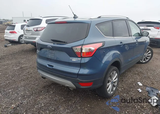 1FMCU9J92JUC75426: 42189535