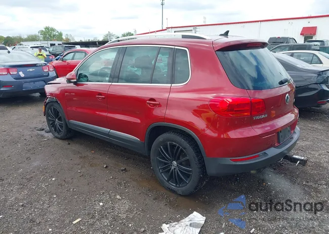 WVGBV3AX1EW033760: 42189688