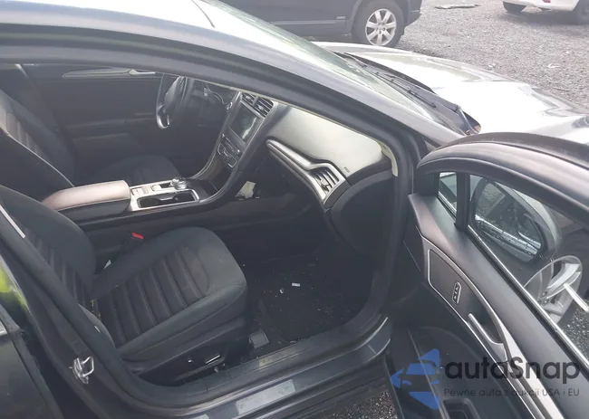 3FA6P0HD1JR210207: 42189899