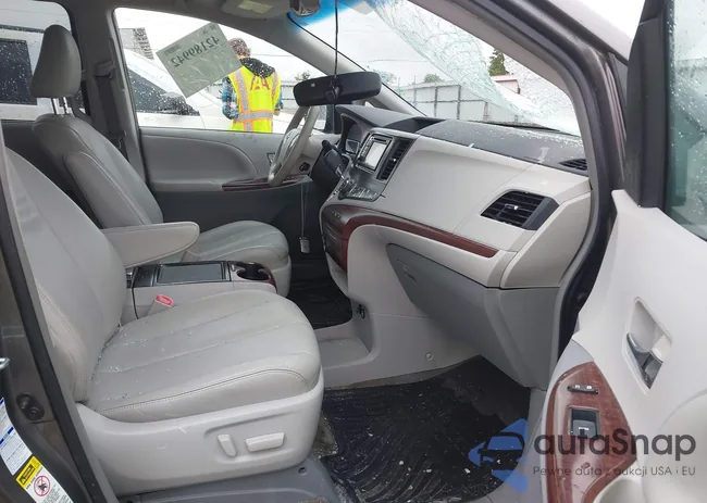 5TDDK3DC2ES083680: 42189942