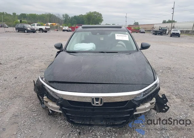 1HGCV3F53JA001899: 42189945