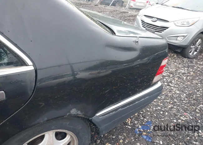 WDBGA33G4XA431496: 42189962