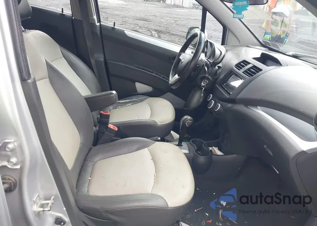 KL8CF6S92EC411702: 42190017