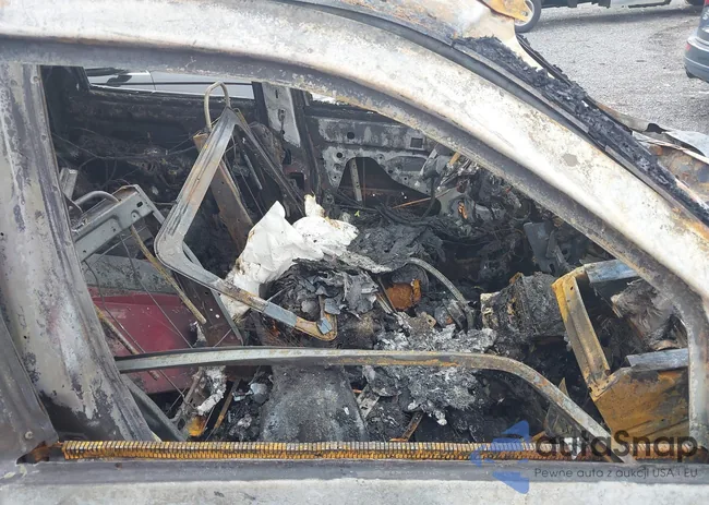 3G5DB03LX6S606190: 42189052